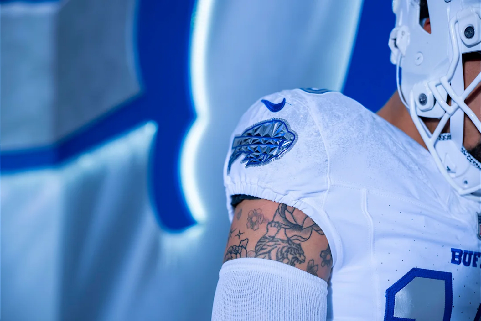 bills-rivalries-uniform-008